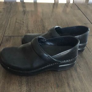 Dansko Shoes Professional Clogs black Size: 37